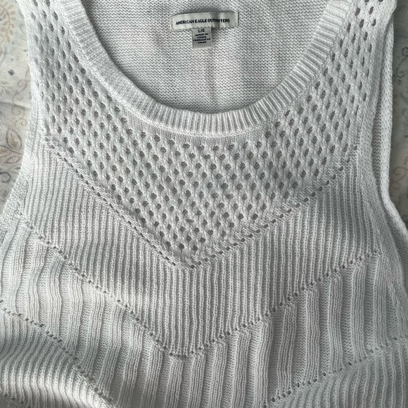 American Eagle Outfitters White Ribbed Cropped Tank Top - Picture 10 of 10